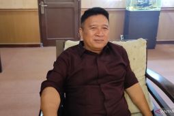 Diskoperindag Cianjur dan Bulog bersama distribusikan beras bantuan