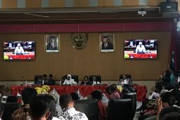 Ketua DPRD Ambon  harap pertumbuhan ekonomi meningkat di usia 448 Ambon