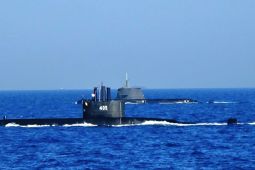 KRI Alugoro-405 ikuti "passing exercise" bersama Australia