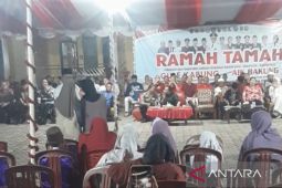 Warga Desa Bukit Terap minta harga beras turun