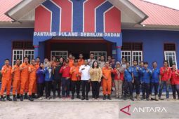 Pj Gubernur Suganda kunjungi pos unit siaga SAR dan damkar Bangka Selatan