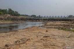Penyusutan air Sungai Ciujung