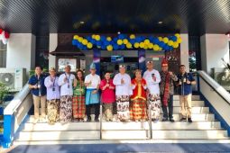 Komisaris Utama Taspen sambut Hari Pelanggan Nasional dengan berikan pelayanan langsung
