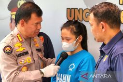 Polisi ringkus pelaku penipuan daring dan penyalahgunaan kredit, kerugian capai Rp1 miliar
