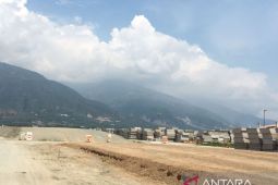 Pengerjaan infrastruktur jalan pascabenca Kota Palu