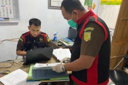 Kejaksaan Ponorogo mencari bukti dugaan pungli