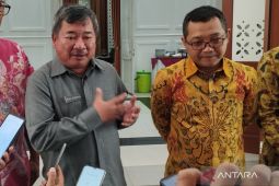Kemenko Perekonomian alokasikan 8 ribu ton beras untuk warga Garut
