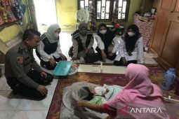 Polres Asahan  berikan bantuan sosial kepada anak penderita stunting