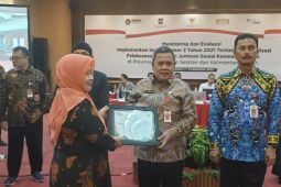 Kotawaringin Barat raih penghargaan di bidang ketenagakerjaan