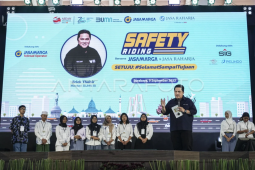 Erick Thohir hadiri Gerakan Safety Riding