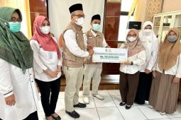 200 penderita TBC Kota Tangerang dapat bantuan paket makanan dari Baznas