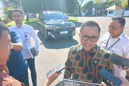 Menteri PANRB akan mengevaluasi penerapan "single salary" di KPK-PPATK