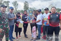 PT Timah Dukung Piala Bergilir Kasti Kecamatan Gantung