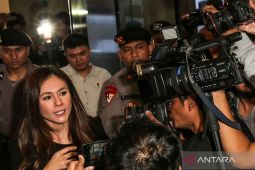 Penyidik periksa Wulan Guritno selama 5 jam
