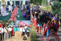 Bupati Bangka Tengah bagikan peralatan sekolah kepada 170 pelajar