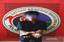 Terduga pengedar sabu ini ditangkap tim Satres Narkoba Polres Palas