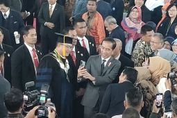 Rektor IPB paparkan upaya hadapi disrupsi dunia pendidikan kepada presiden