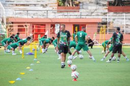 Josep Gombau minta Persebaya Surabaya waspadai kekuatan Dewa United