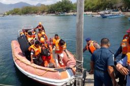 Tim SAR telah evakuasi 114 penumpang dari kapal yang kandas di Selat Bali