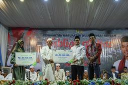 Pemkab HST gelar tausiah datangkan Ustadz Abdul Somad