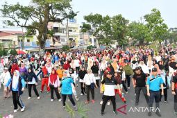 Ribuan warga Bengkulu ramaikan kegiatan hari bebas kendaraan bermotor