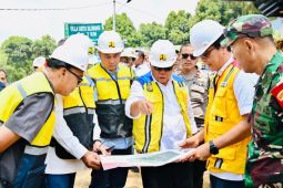 Menteri PUPR: Rp400 miliar dianggarkan untuk 15 jalan daerah di Jabar