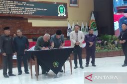 DPRD dan Gubernur Kaltim setujui Raperda APBD Perubahan 2023