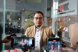 KPK periksa eks Dirut Pertamina Karen Agustiawan dalam kasus dugaan korupsi LNG
