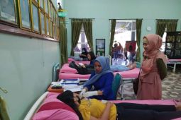 Pemkot Kediri kerja sama dengan BKKBN Jawa Timur gelar safari KB