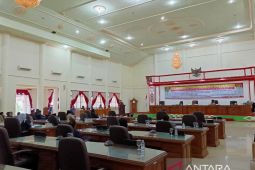 Lima fraksi DPRD Barsel setuju dua raperda dibahas pada tahap selanjutnya