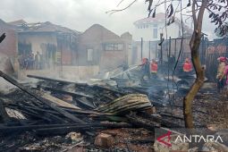 Enam unit rumah warga Lueng Bata Banda Aceh ludes terbakar