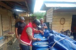 Polda Maluku amankan 13,6 ton BBM oplosan dan 600 liter mitan di SBB
