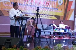 Rano Karno beri motivasi mahasiswa baru Universitas Faletehan