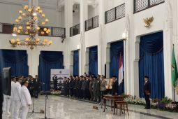 Kemendagri resmi berhentikan Wali Kota Bandung Yana Mulyana secara tidak hormat