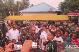 Pangdam Kasuari kunjungi lima Pos Satgas di Maybrat