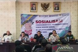 Satpol PP Bekasi gandeng bea cukai sosialisasi peredaran rokok ilegal