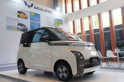 Wuling Air ev varian Long Range mejeng di IEMS 2023