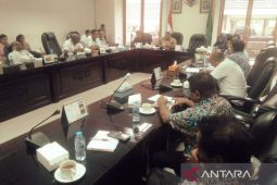 DPRD Maluku perjuangkan anggaran perbaikan ruas jalan di Saparua