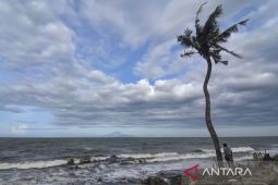 Sebagian besar wilayah Indonesia cerah berawan