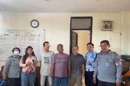 Petugas Rutan Surabaya gagalkan penyeludupan HP
