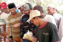 Heppiii Community Situbondo dan Bondowoso bagi sembako