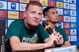 Josep Gombau: pertandingan besar, laga Persebaya lawan Arema FC