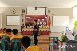 KPU Belitung Timur mengajak pemilih pemula gunakan hak pilih