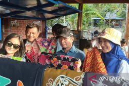 Pemkab Bangka Tengah dorong pengembangan pusat jajanan UMKM di kawasan wisata