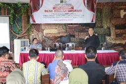 Imigrasi bentuk desa binaan cegah TPPO di perbatasan RI - Malaysia