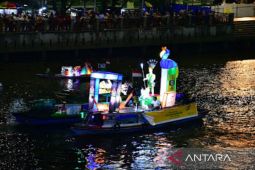 Kemilau Banjarmasin Bungas di sungai Martapura sukses datangkan ribuan pengunjung