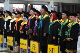 44 dari 3.051 wisudawan pascasarjana UI  raih IPK sempurna