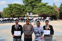 Kapolres Bangka Selatan jadi pembina upacara di SMAN 1 Toboali