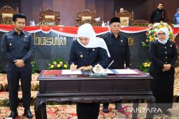 Raperda P-APBD Jatim 2023 disahkan