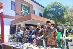 Forkopimda Sidoarjo musnahkan barang bukti senjata api rakitan